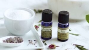 Neal’s Yard Remediesのエッセンシャルオイル